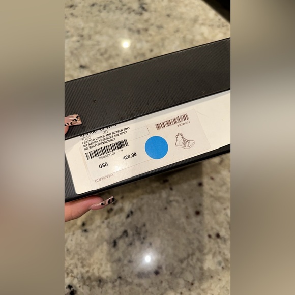 Gucci Leather Upper Rubber Sole - Picture 7 of 7